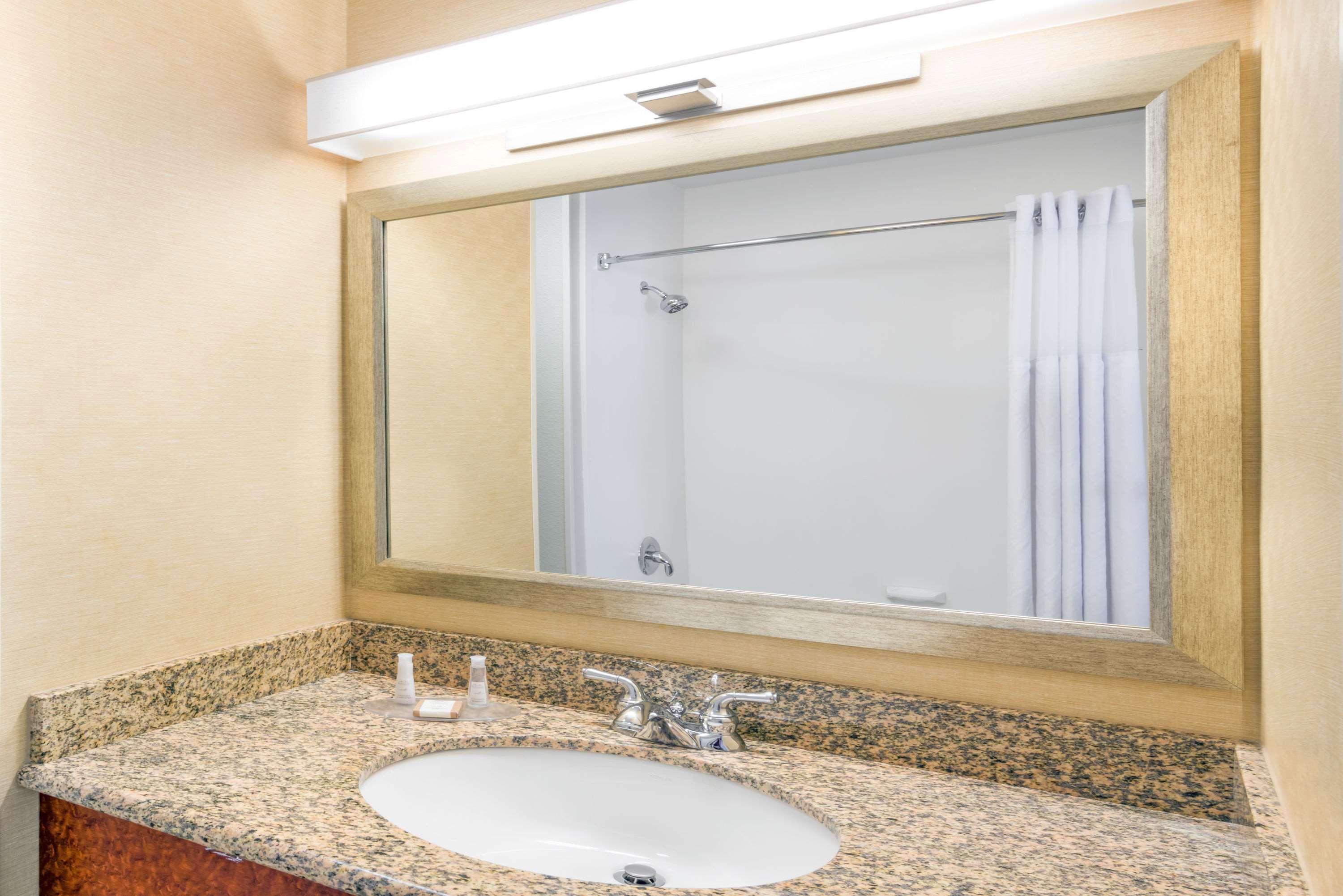 Baymont By Wyndham Denver International Airport מראה חיצוני תמונה